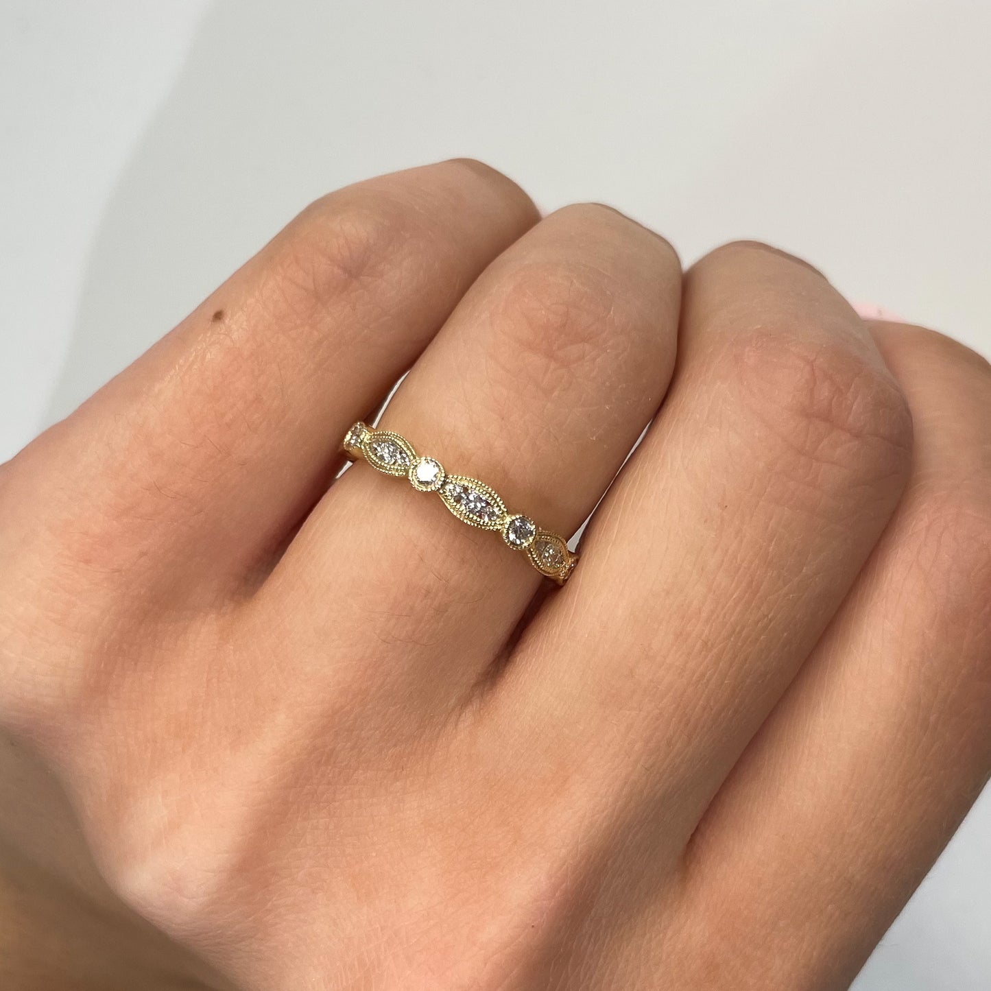 Vintage Yellow Gold Band - 0.29 CT