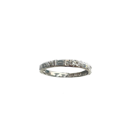Round and Baguette Diamond Band - 0.40 CT